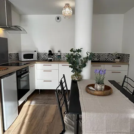 Le Cocon A L Oree Du Bois Appartement *